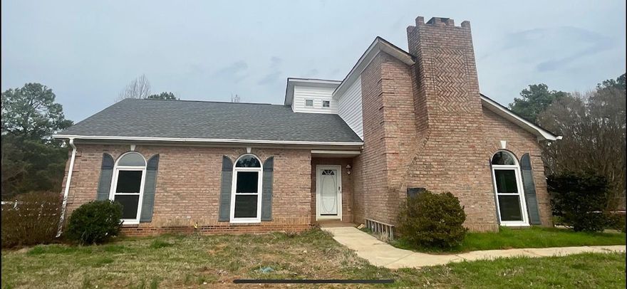 Who is looking for a some peace & quiet? Small farm, 11.2 acres in McConnells, SC with a fenced in pasture, Pole barn,6 bay shed for tractor euip,storage buildings,and all the peace & quiet you desire! Interior walls & doors & all trim freshly and PROFESSIONALLY painted. 2 bedrooms, but has a 3rd room used as a dining room w/ a closet. Could be used for office, school room, or extra guest room! Also BONUS ROOM above garage. Great open space to watch the football game with friends & family! New Garage door opener w/ remotes, WH approx 2 yrs old, Roof approx 3 yrs. old. HVAC Condensor Motor r/p in 2020. All BRICK home w/ back load 2 car garage. Bring your own touch to this home & make it yours. SO many possibilities with this unique property in beautiful McConnells,SC! The vaulted wooden ceiling in the family room is absolutely stunning! Don't wait!