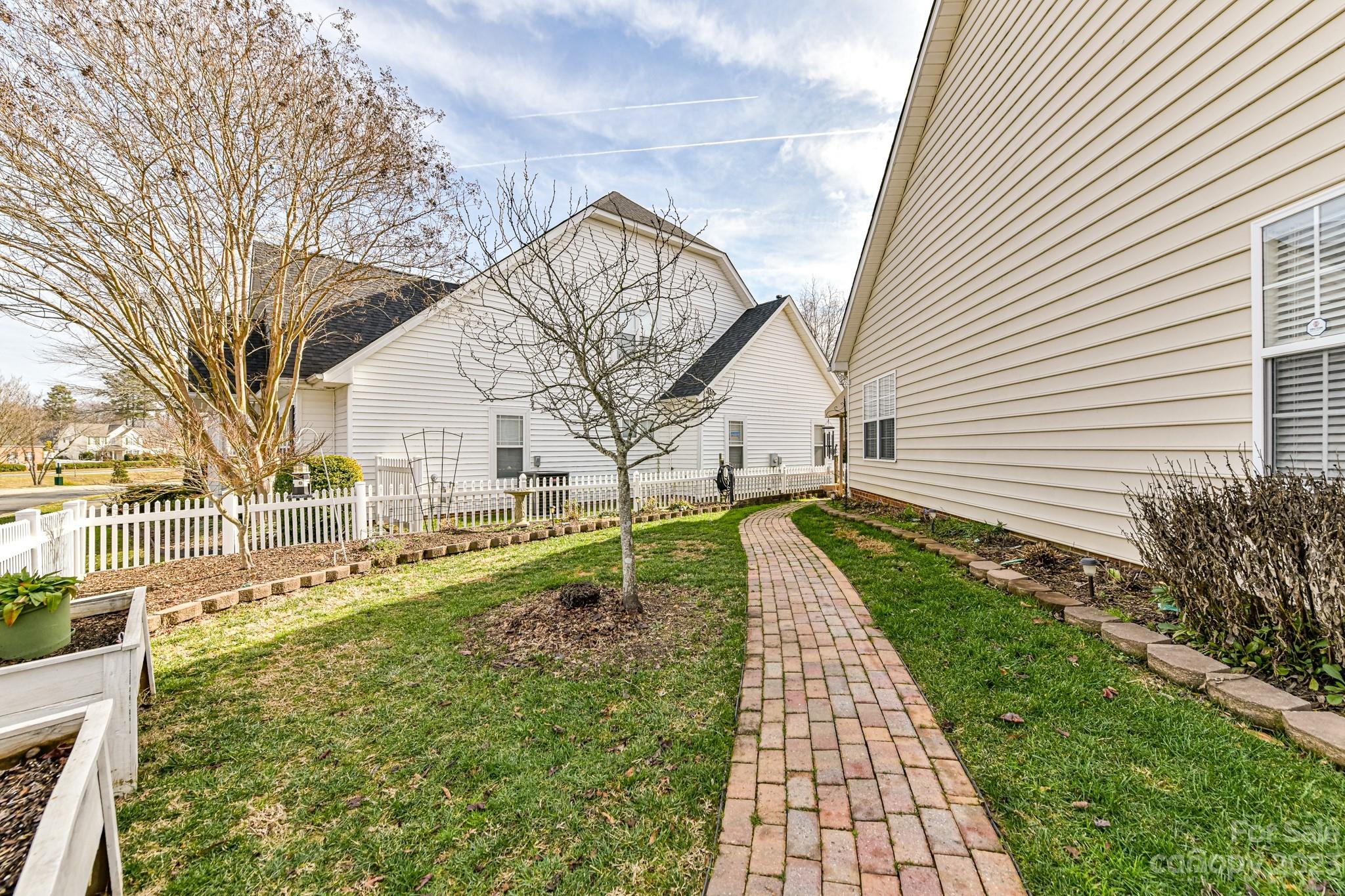 Lake Park - Residential