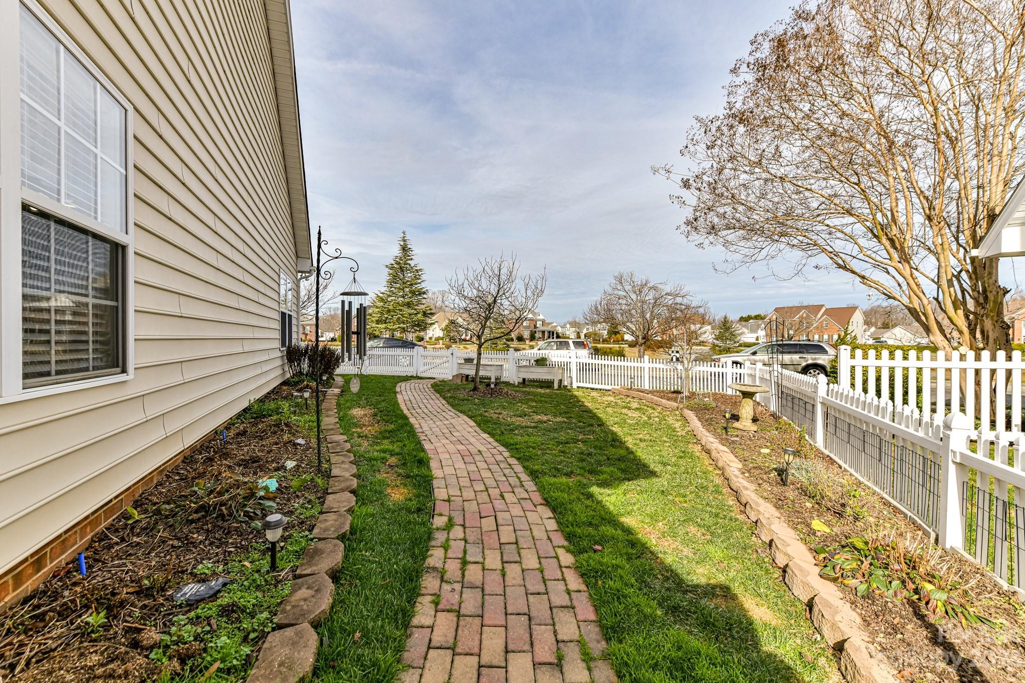 Lake Park - Residential