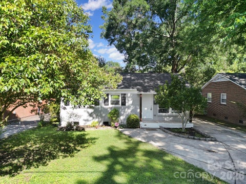 Photo of 1801 Dallas Avenue, Charlotte, NC 28205 (MLS # 4397599)