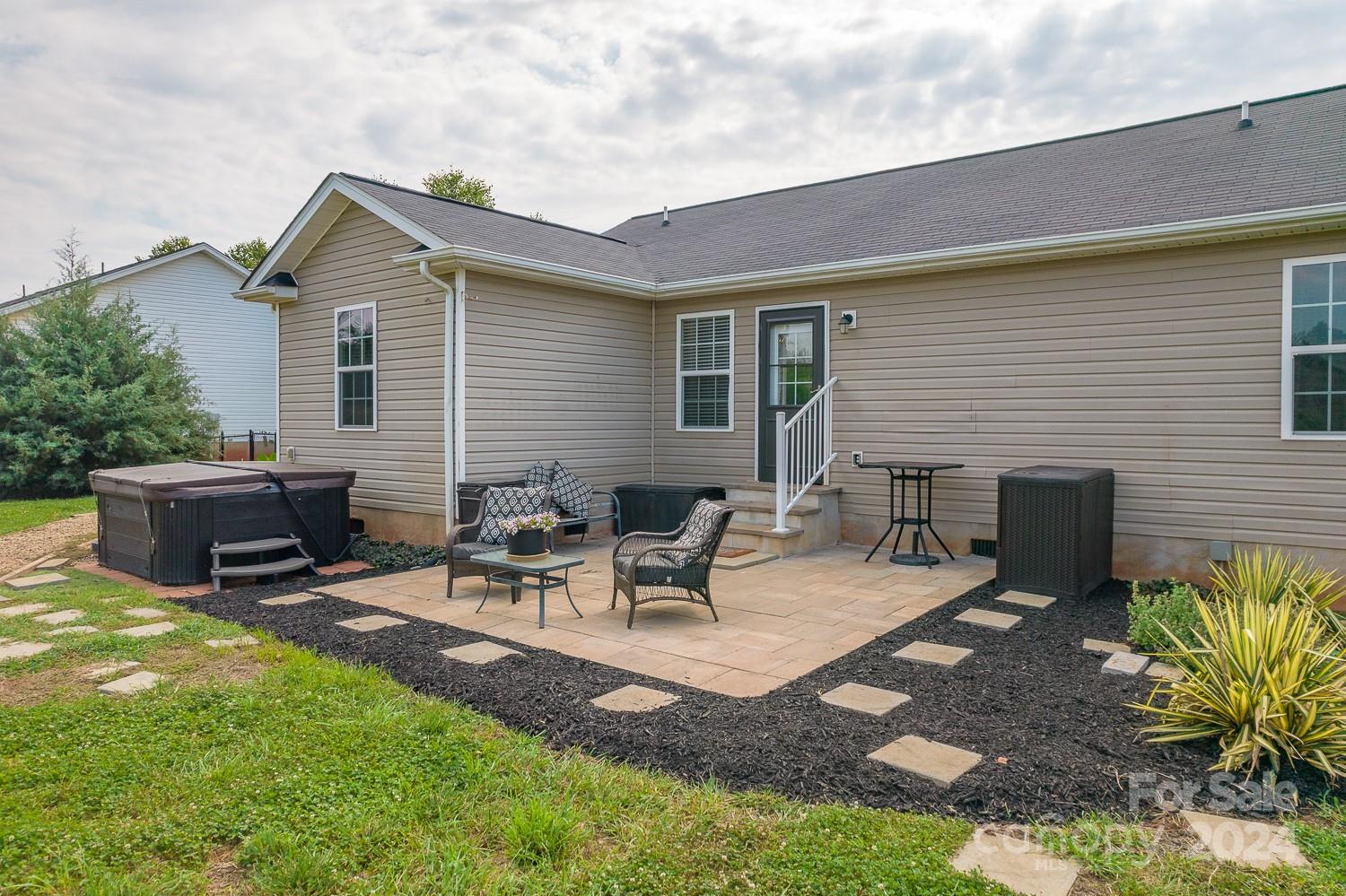 Lincoln Greens - Residential