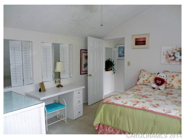 River Hills - Residential