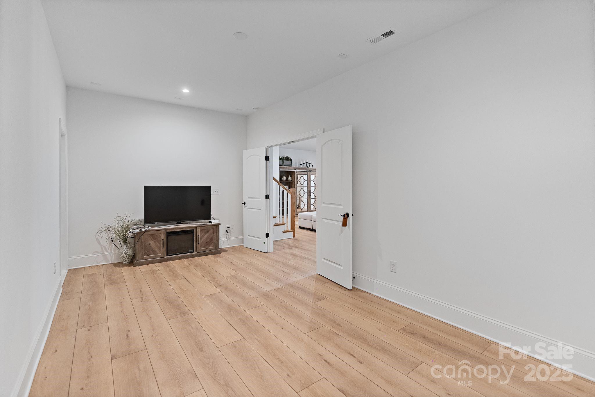 Summit - Residential