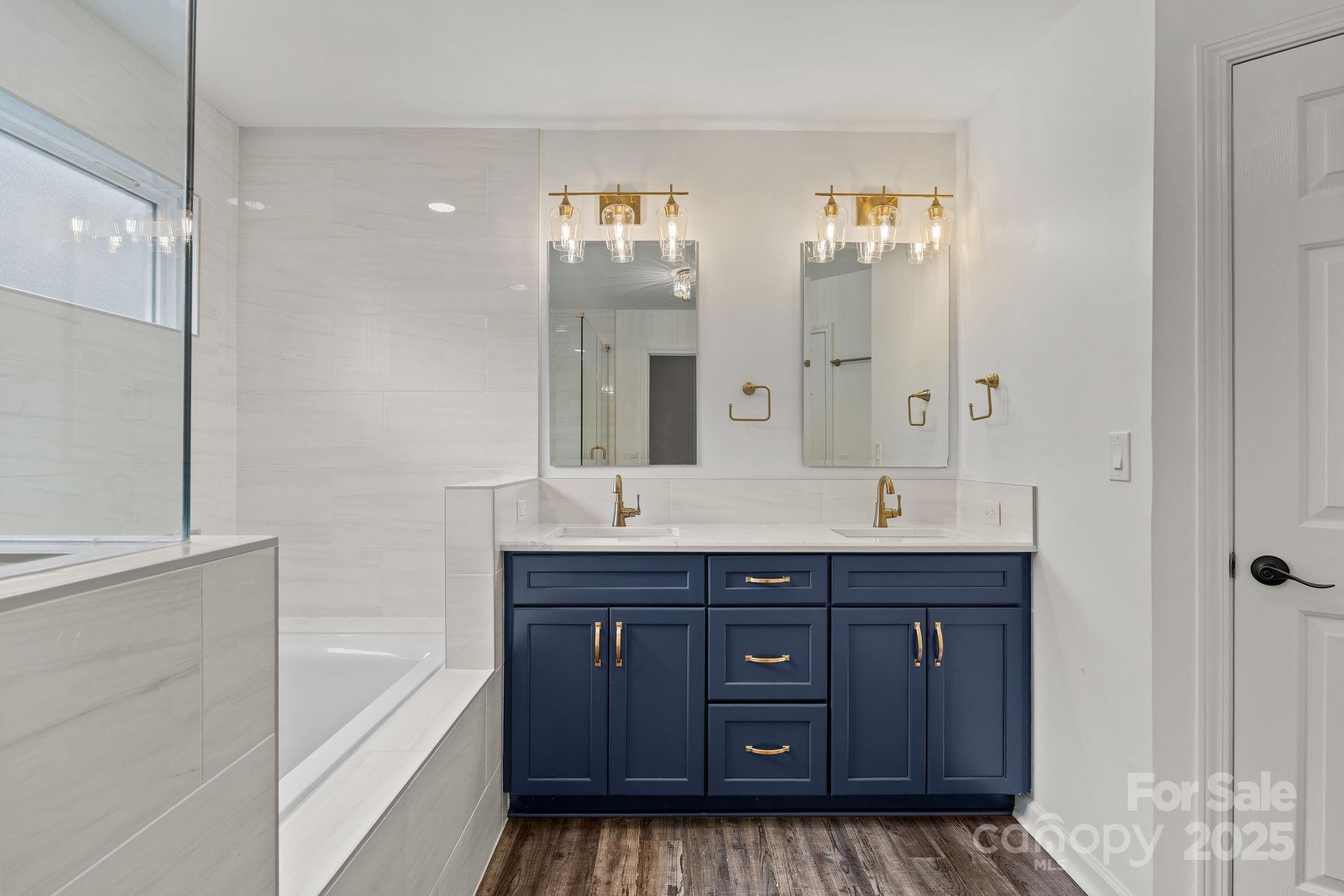 Woods at Lake Davidson - Residential