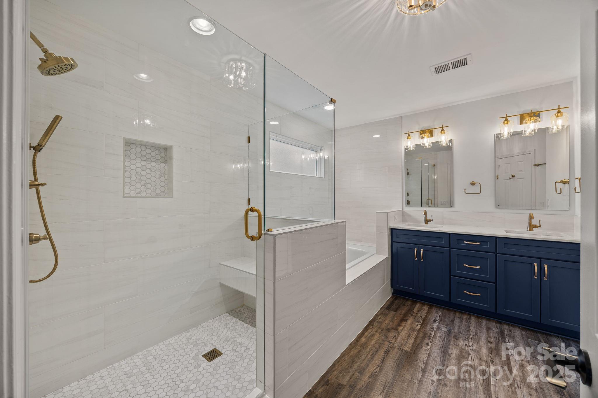 Woods at Lake Davidson - Residential