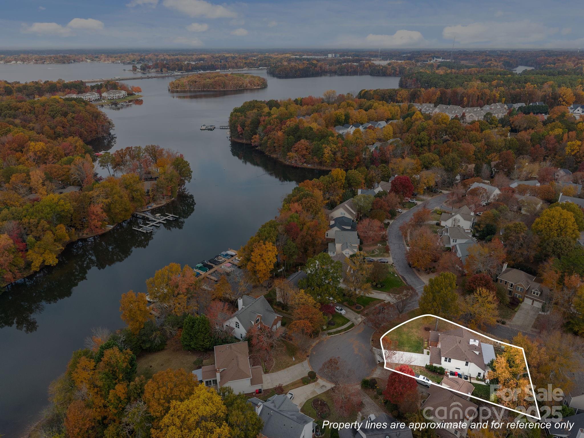 Woods at Lake Davidson - Residential