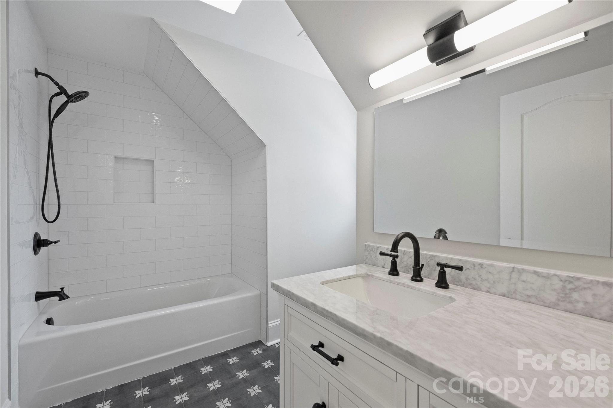 Shavenders Bluff - Residential