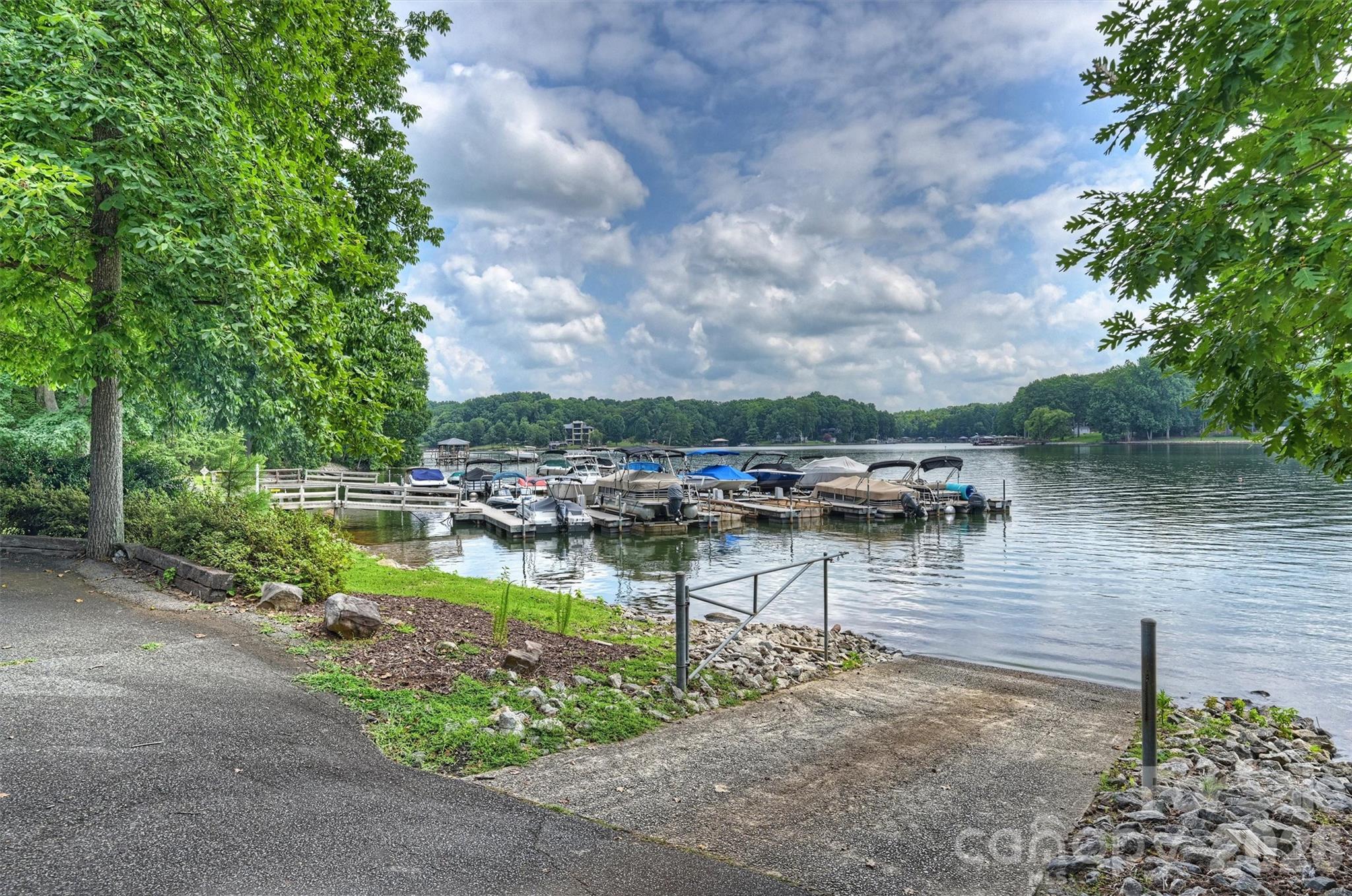 Shavenders Bluff - Residential
