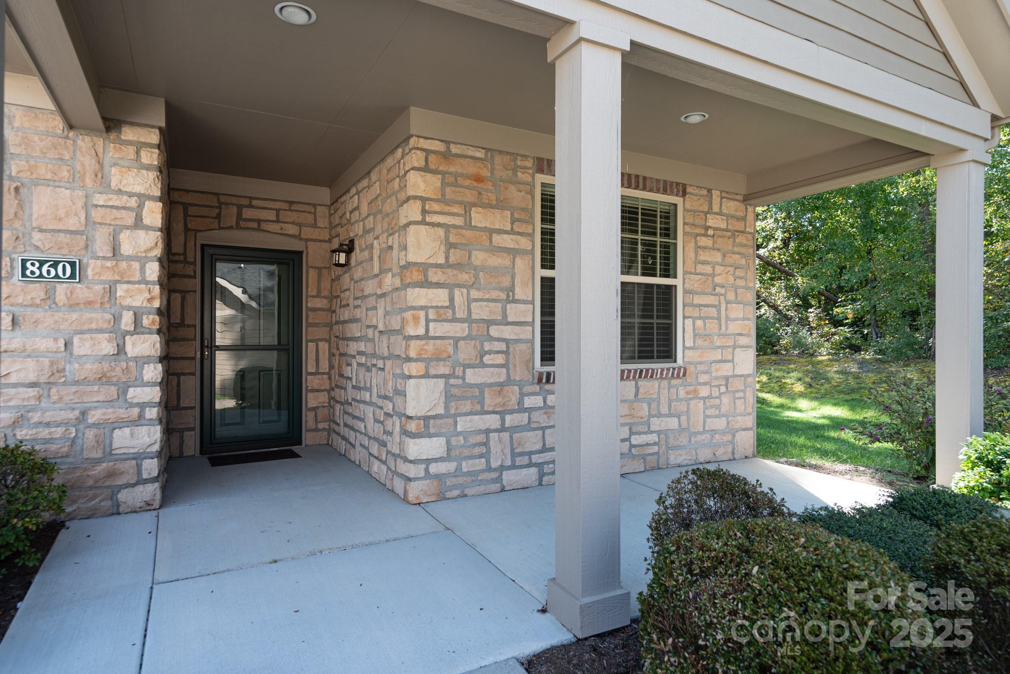 860 Wynnshire Drive