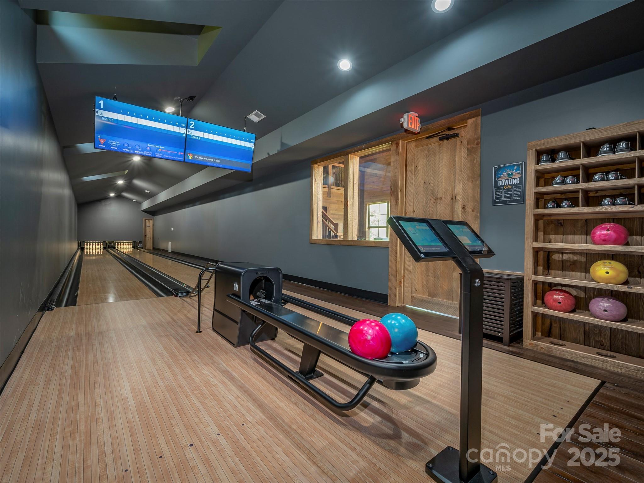 Brights Creek - Land