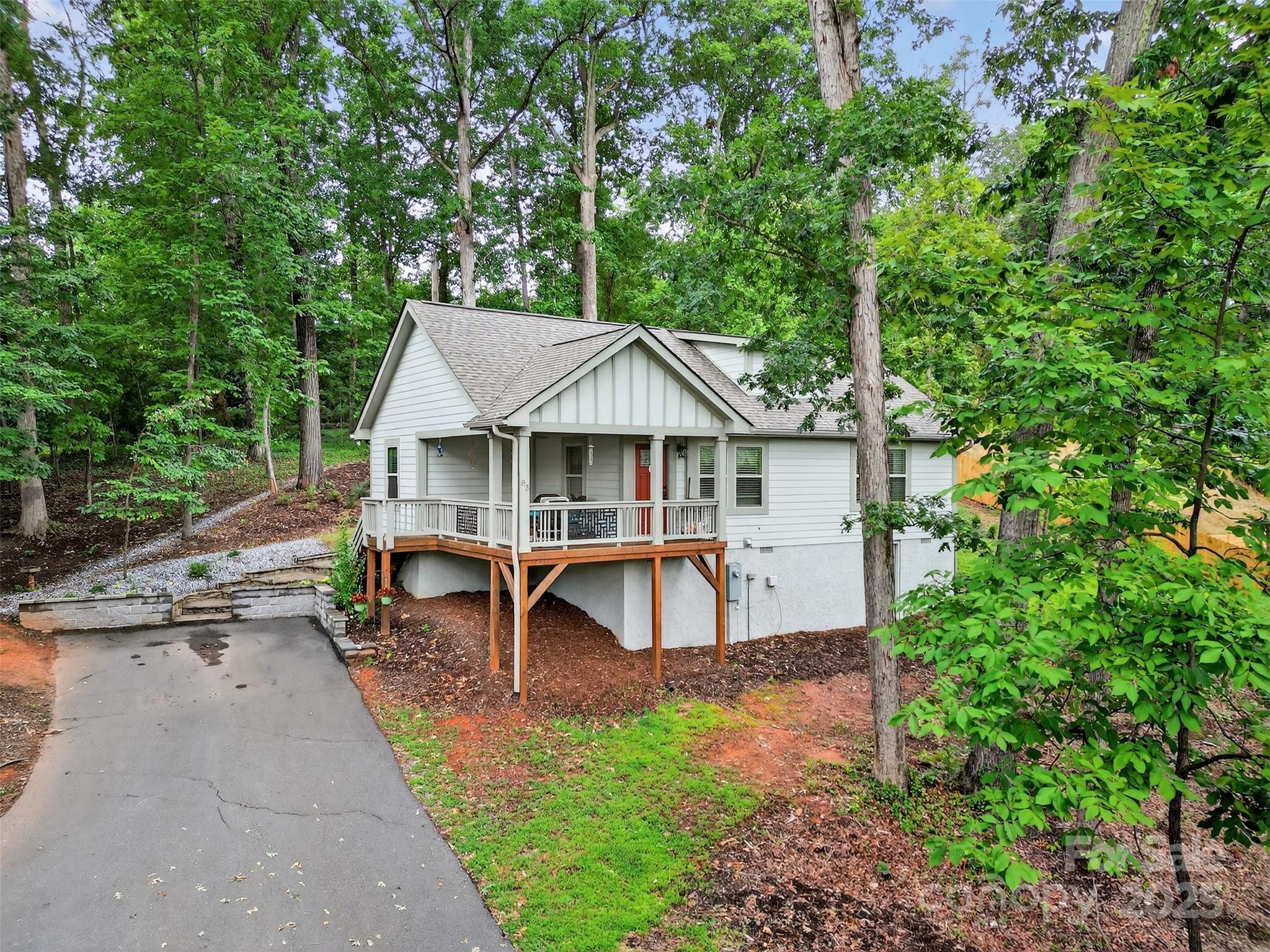 83 Grady Avenue