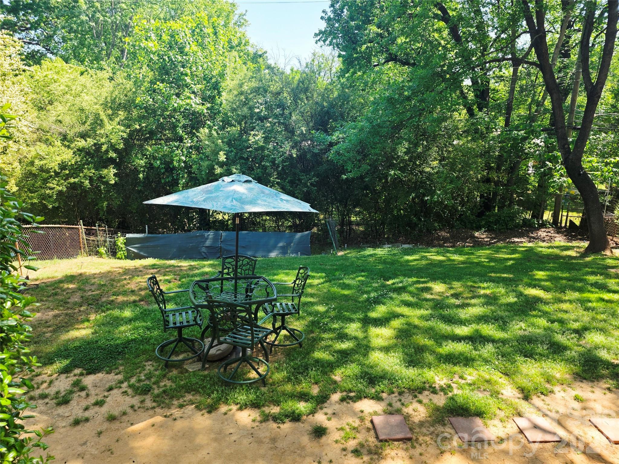 4920 Winchester Street