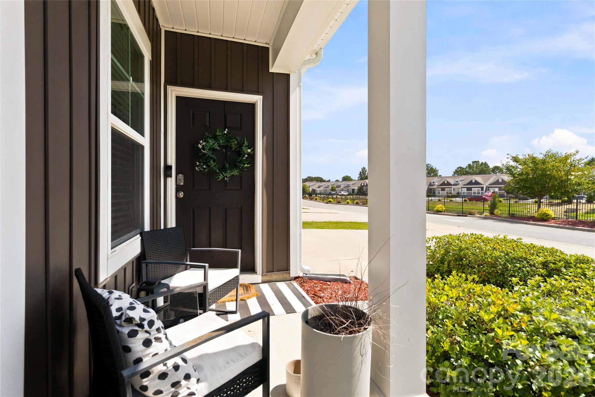 166 Canina Lane