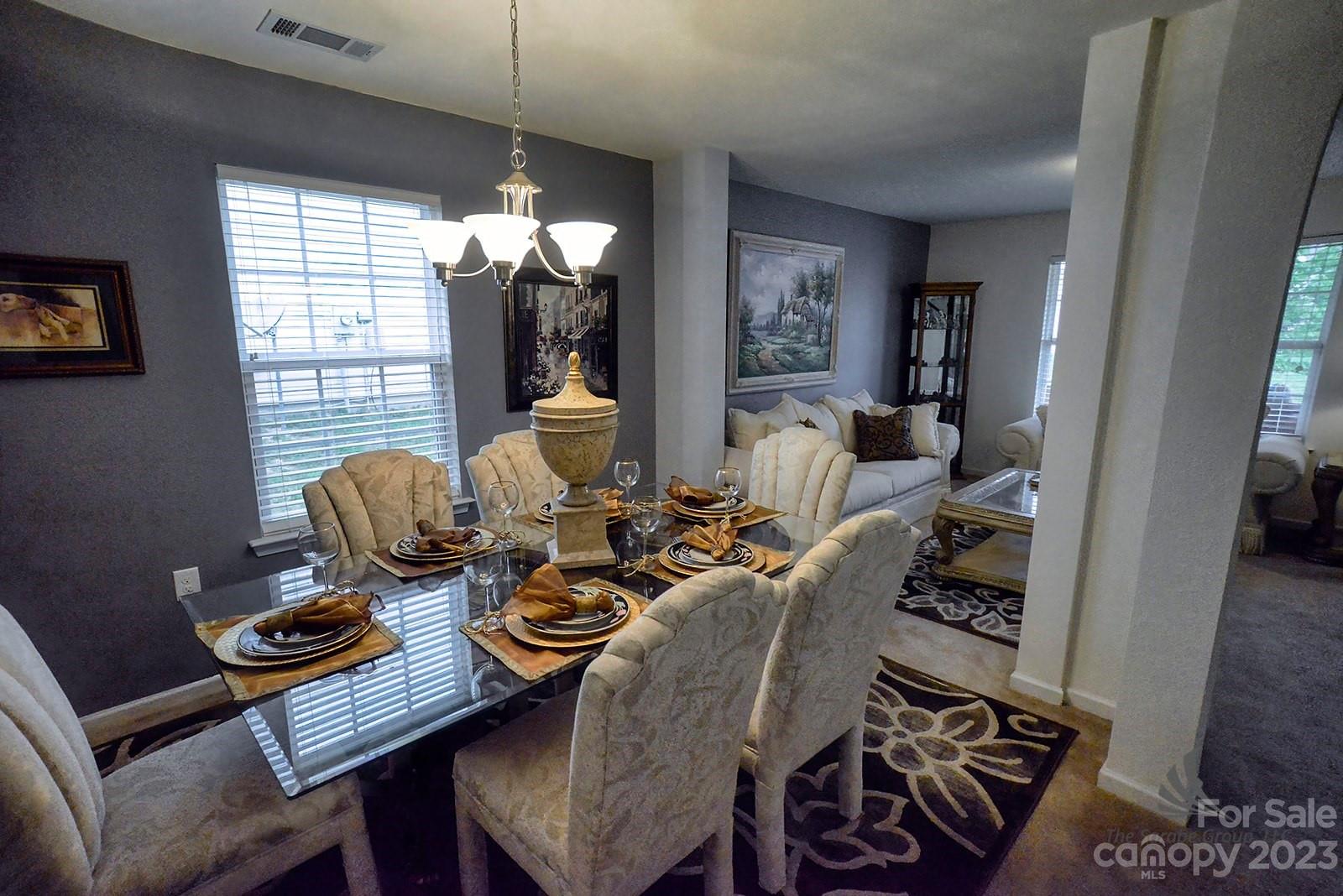 TUCKER CHASE - Residential