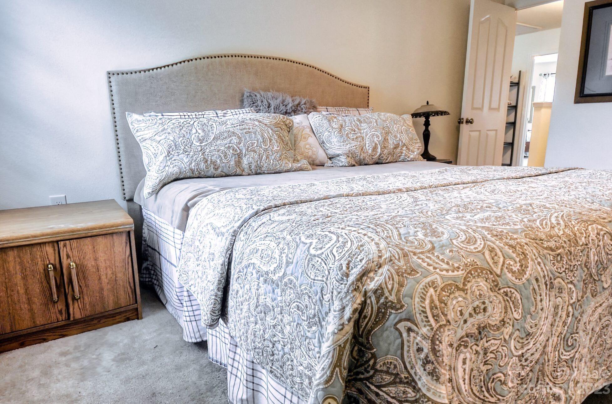 TUCKER CHASE - Residential