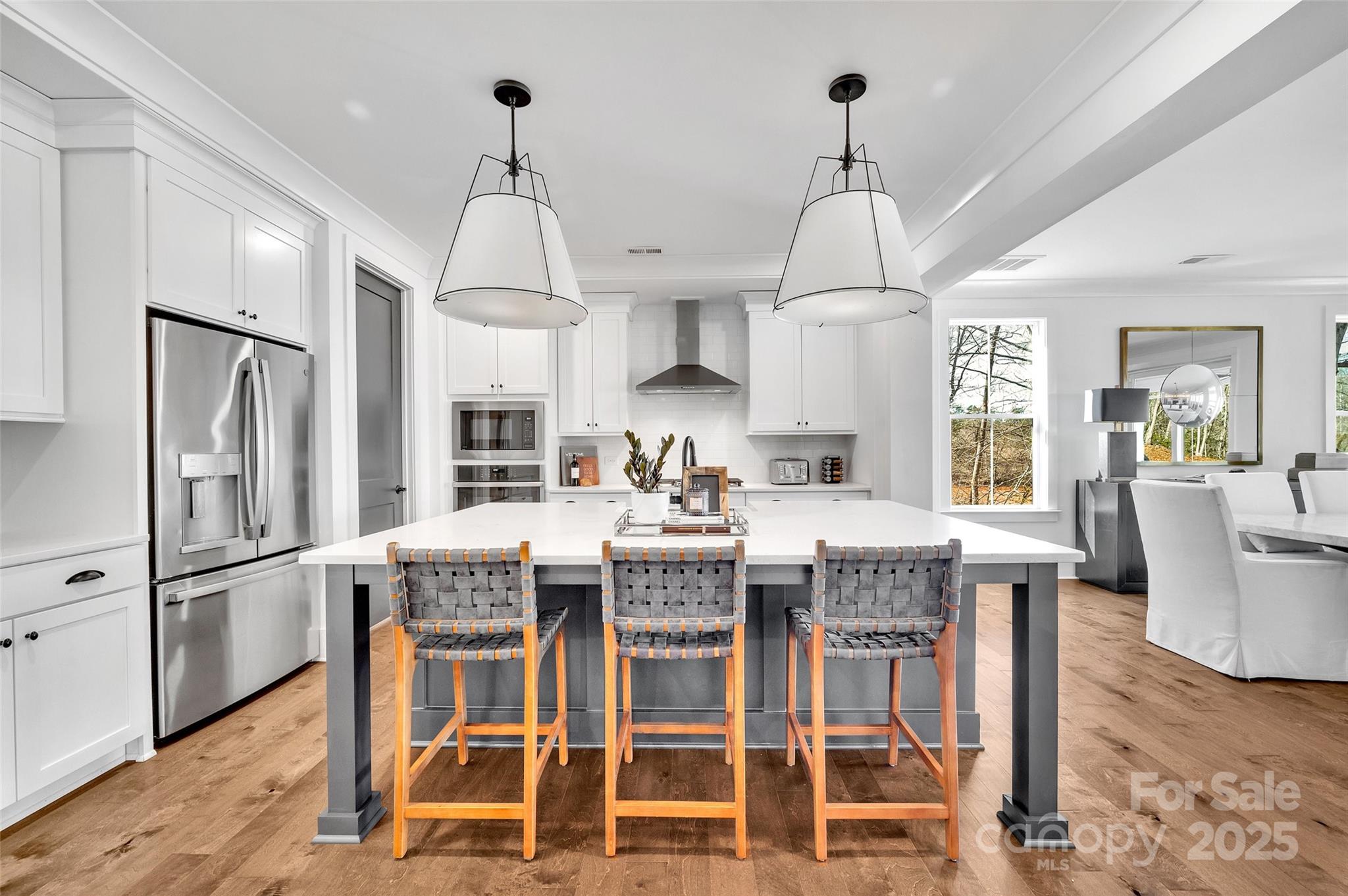 8136 Energy Lane