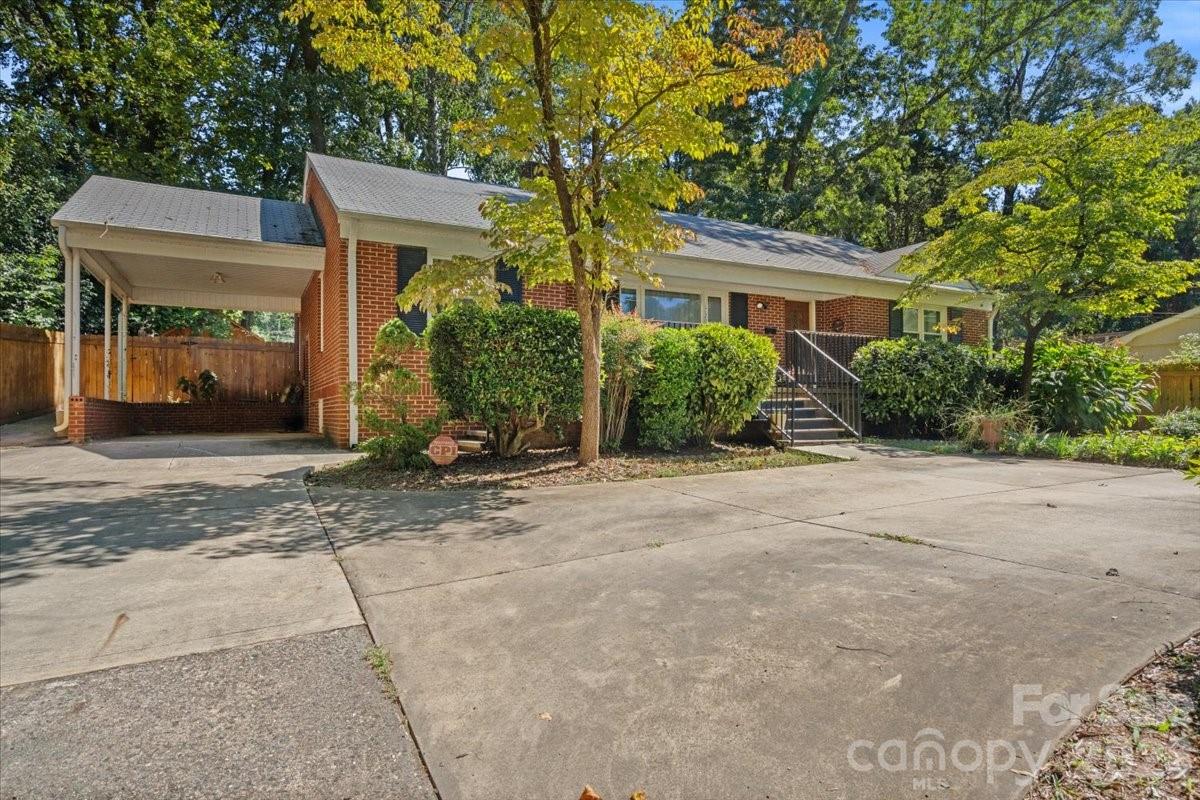 1720 Flynwood Drive