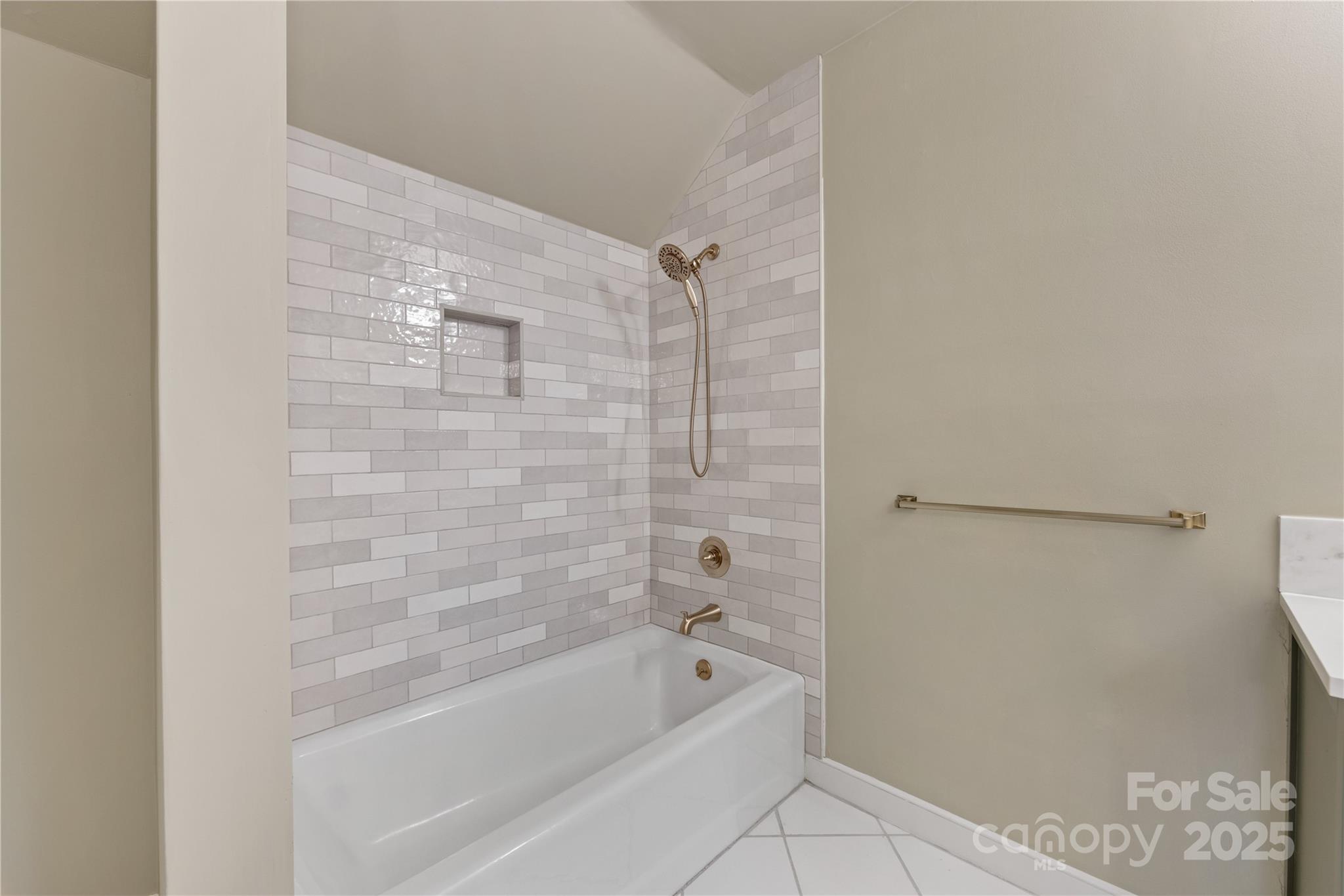 Berkeley Grove - Residential