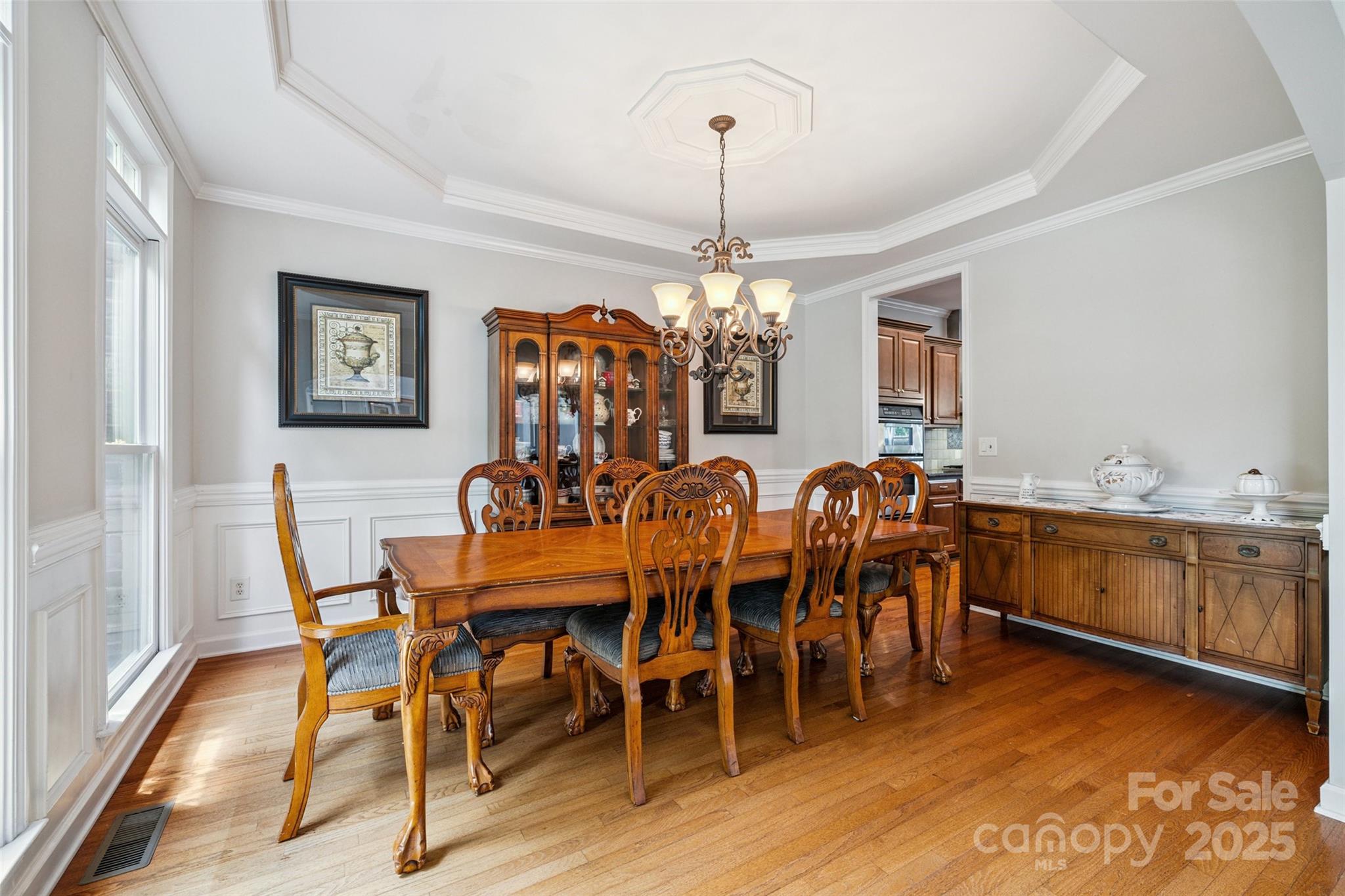 9142 Drayton Lane