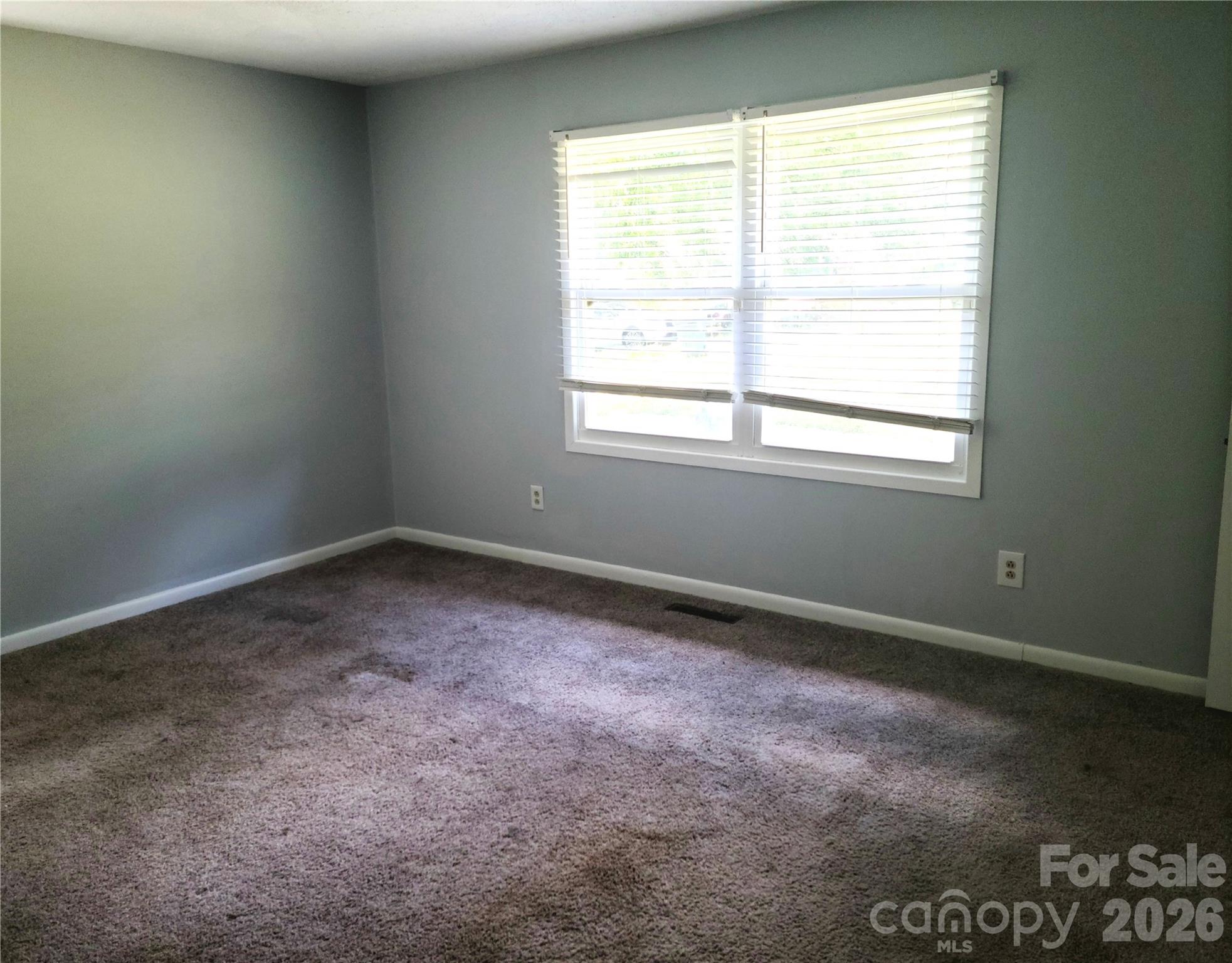 2230 Kenwood Drive