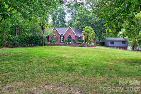 Photo of 2143 Peninsula Drive, Lake Wylie, SC 29710 (MLS # 4416751)