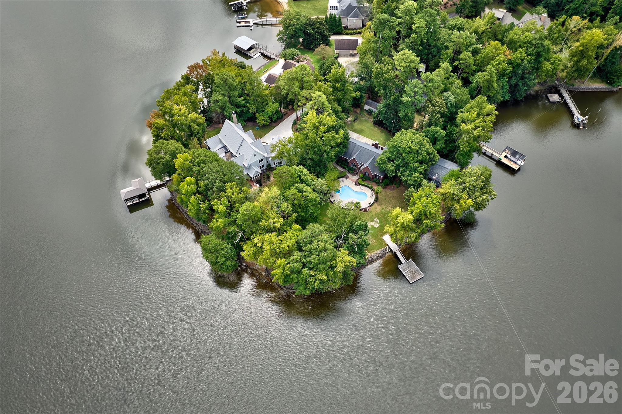 2143 Peninsula Drive