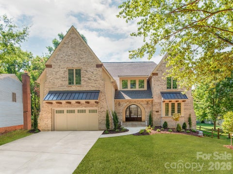 Photo of 517 Heather Lane, Charlotte, NC 28209 (MLS # 4402841)