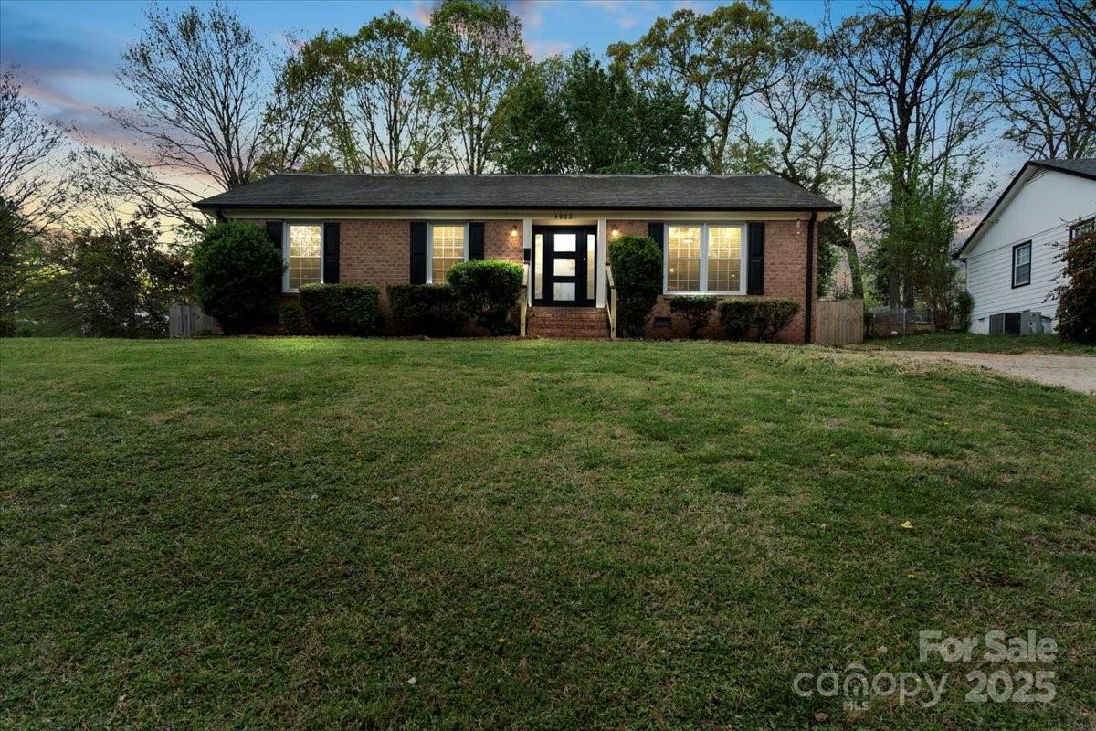 4932 Delivau Drive
