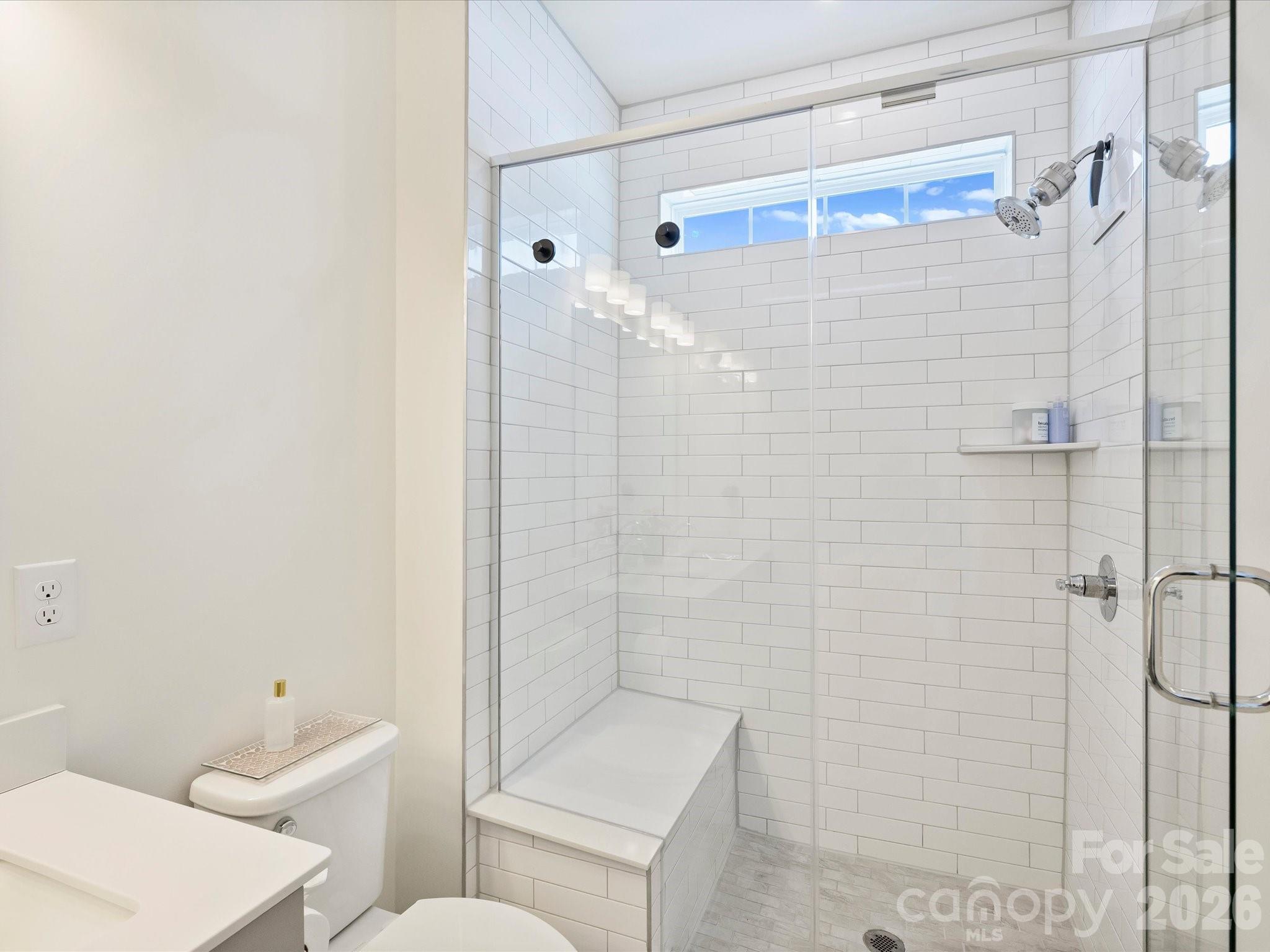 The Townes of Cotswold - Residential