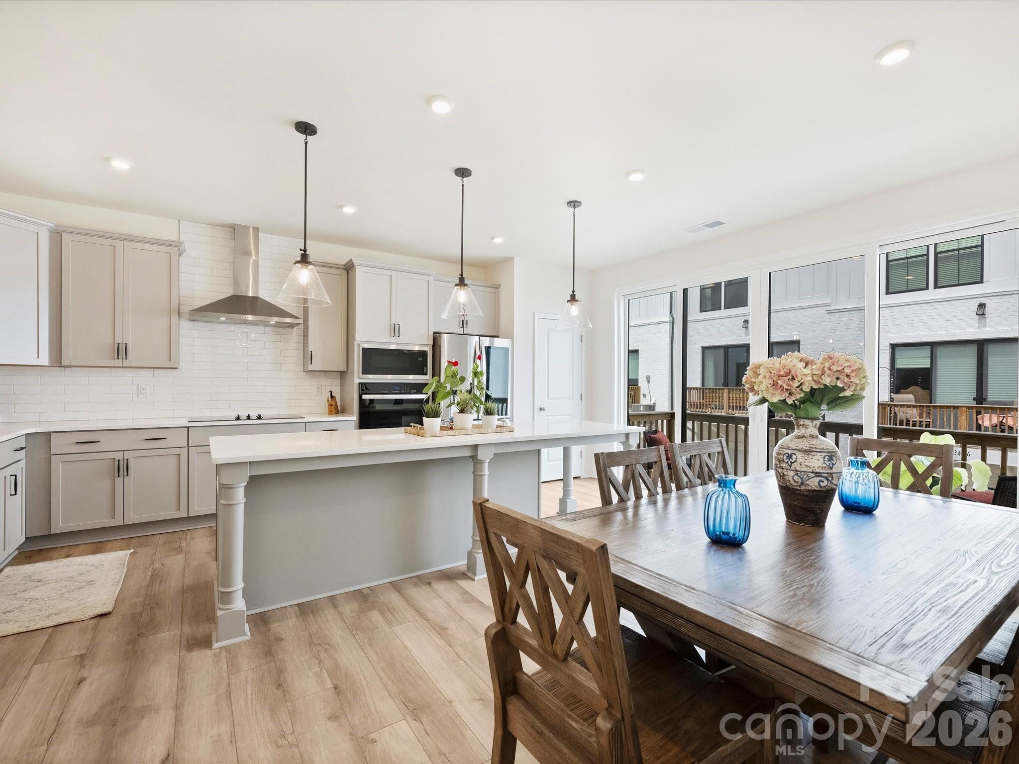 The Townes of Cotswold - Residential