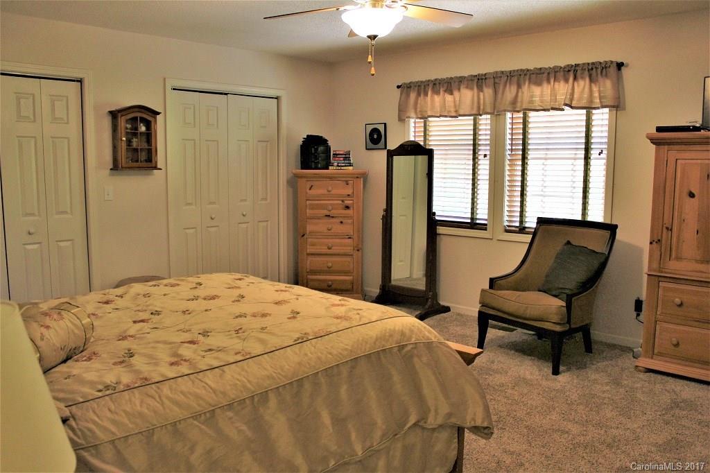 Rolling Green - Residential