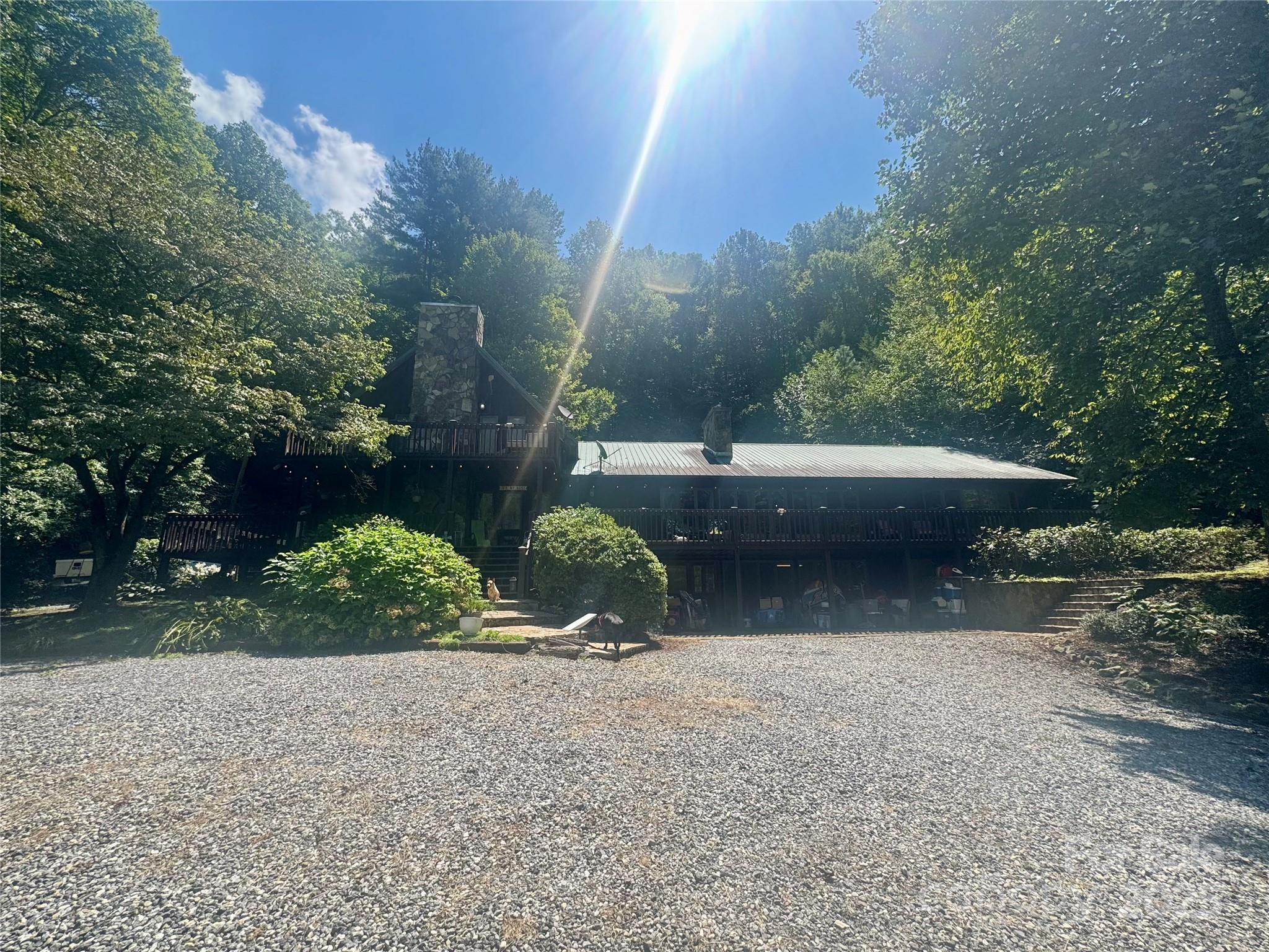 652 Shepherds Creek Road