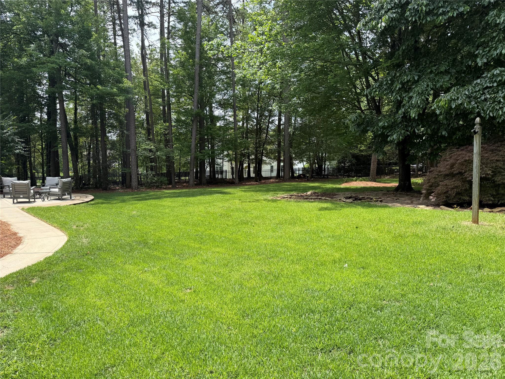 2003 Crismark Drive