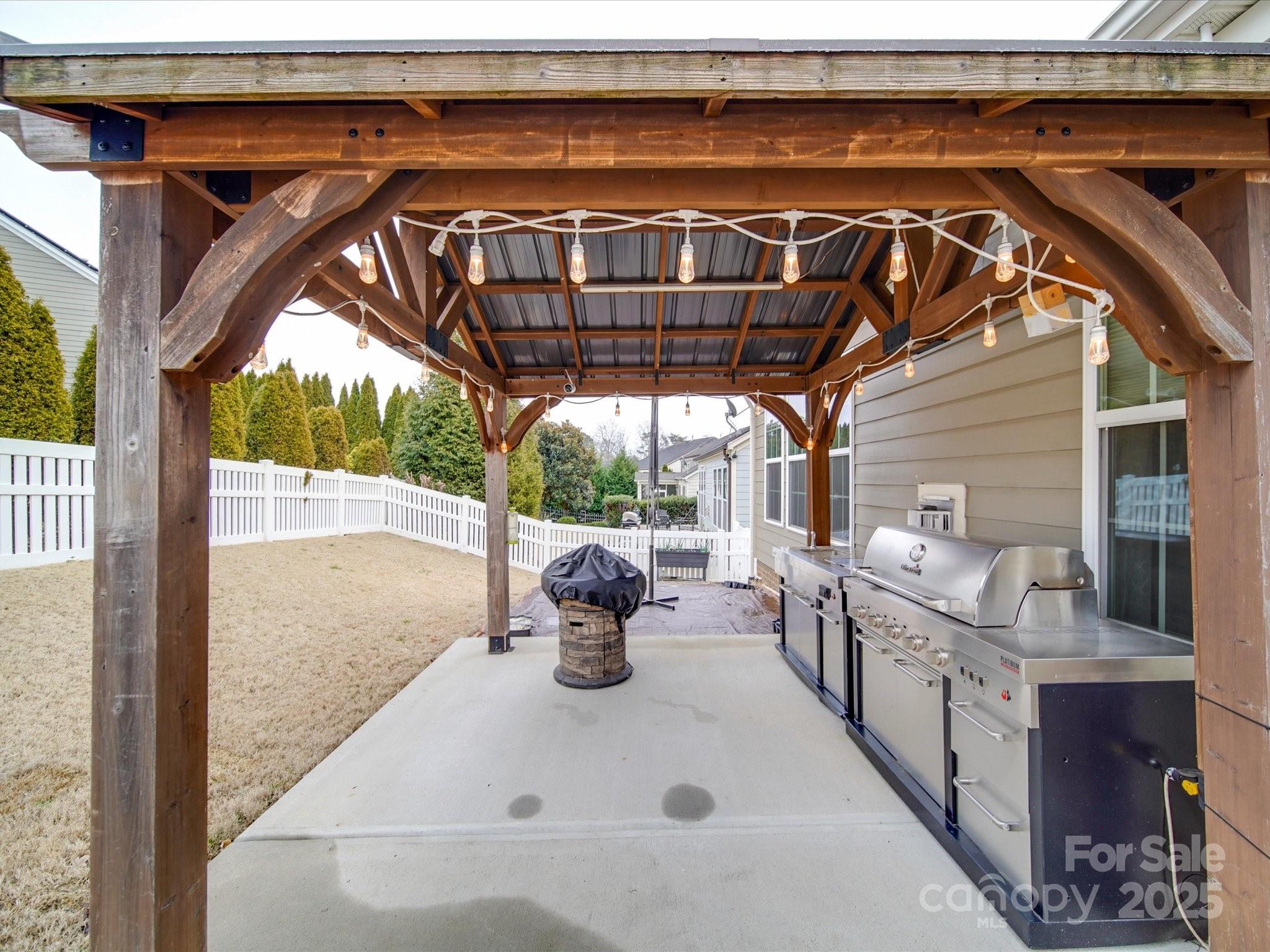 105 Blossom Ridge Drive