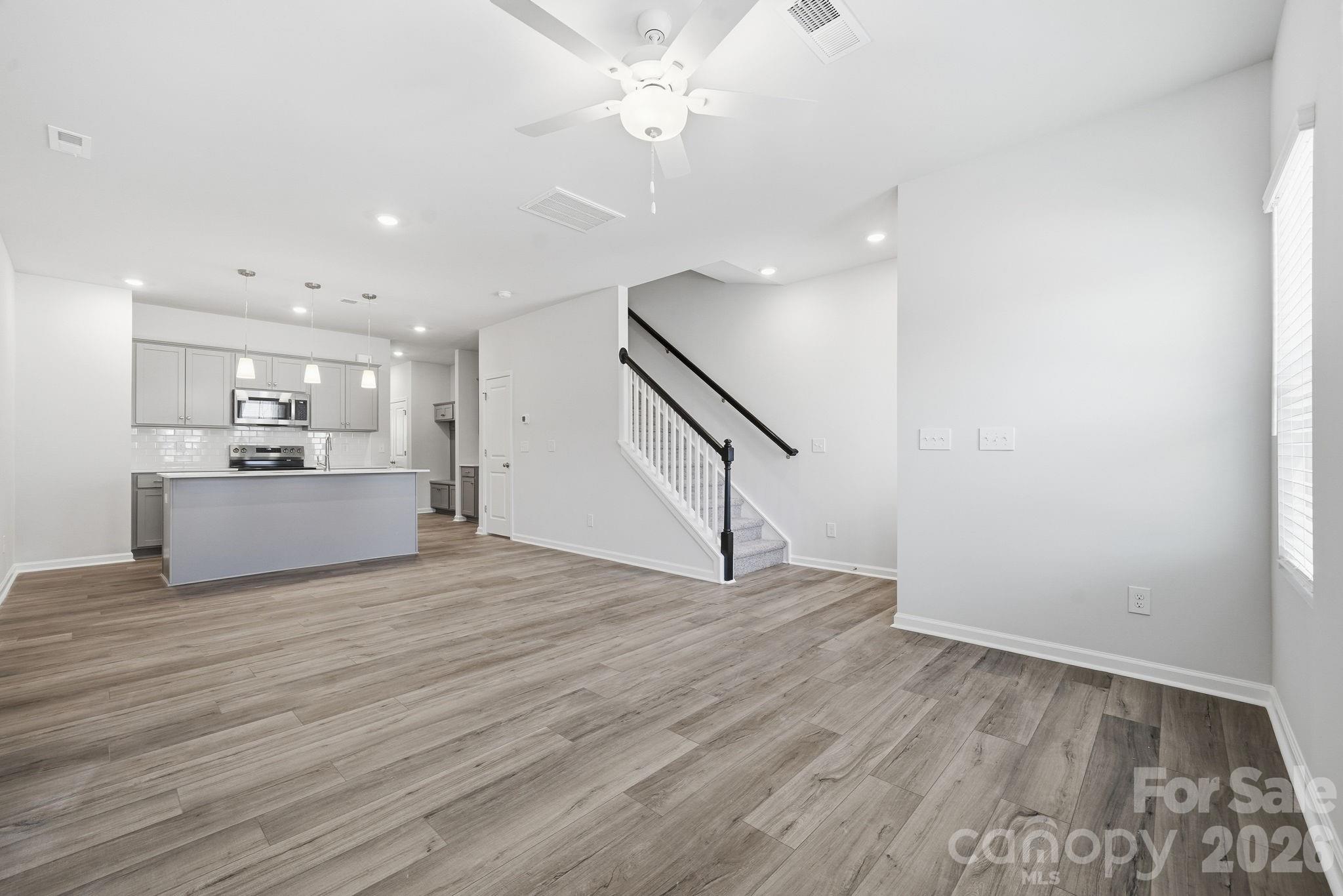 5114 Orchardview Way