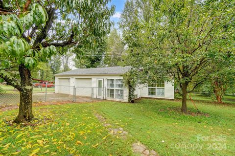 A home in Kings Mountain