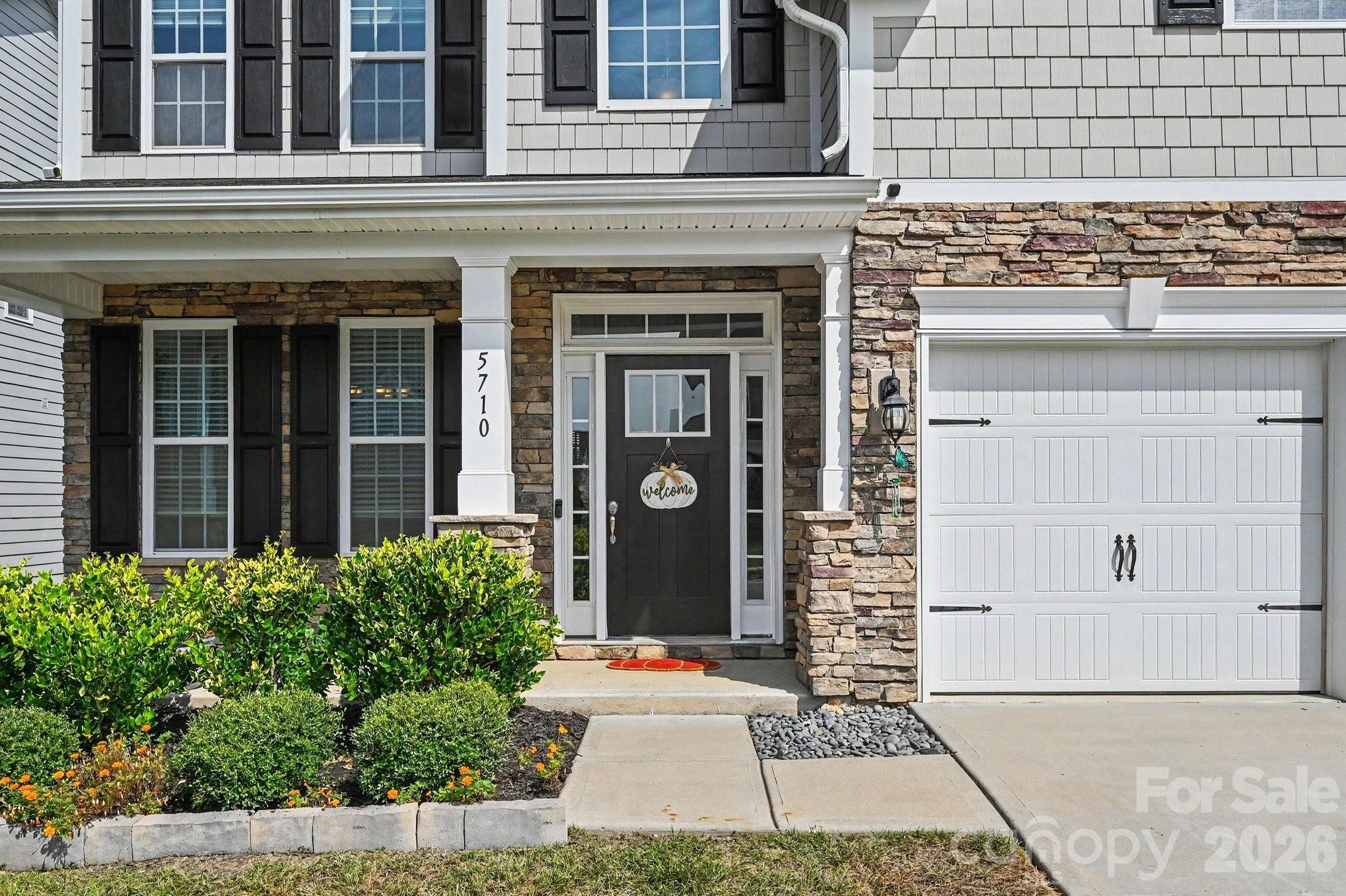 5710 Rainbow Lane