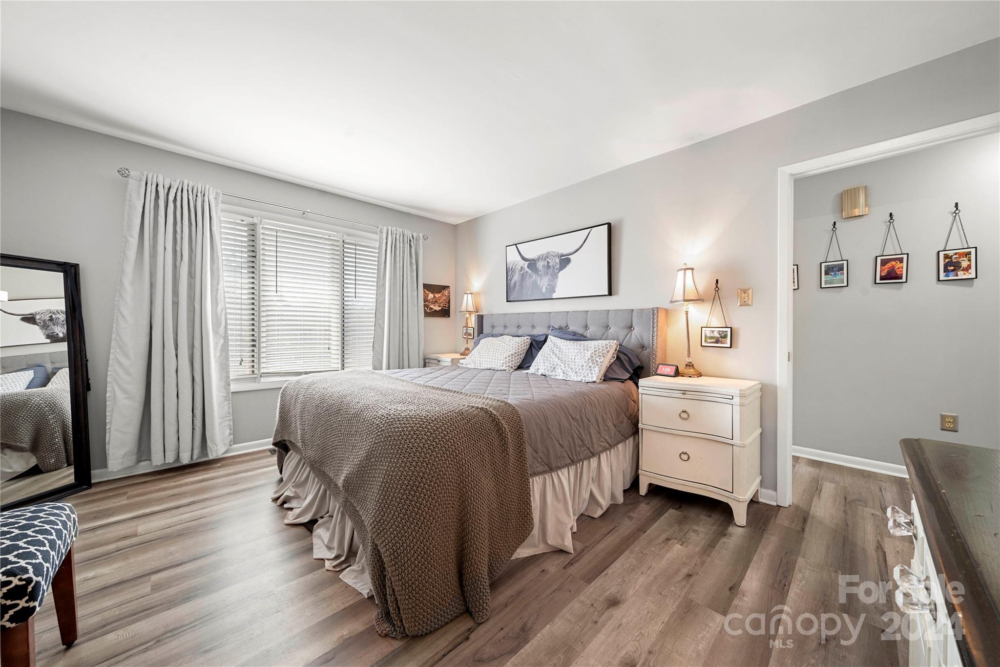 River Hills - Residential