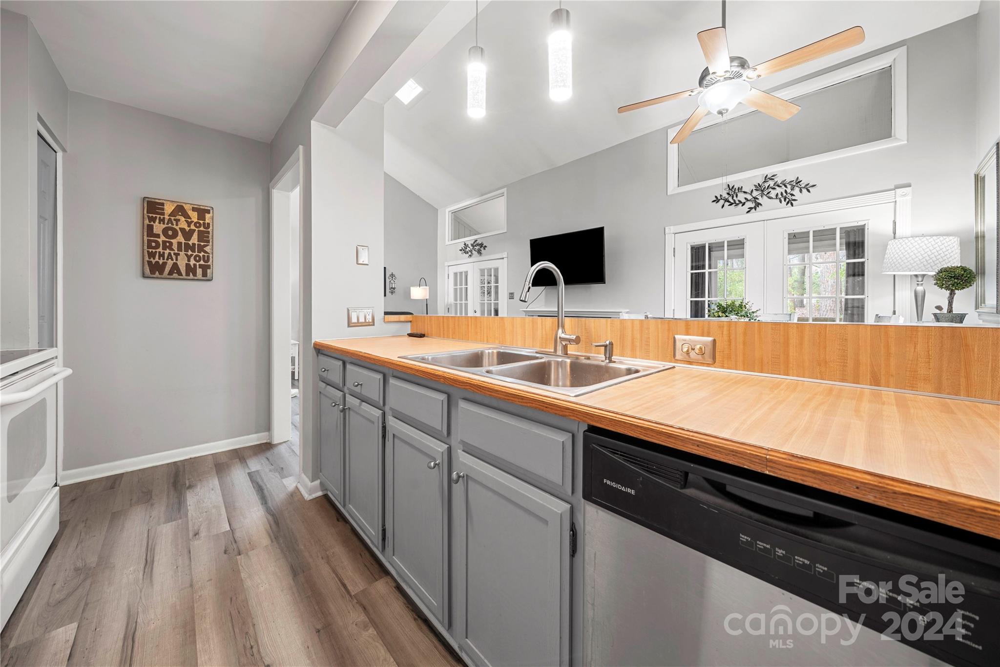 River Hills - Residential