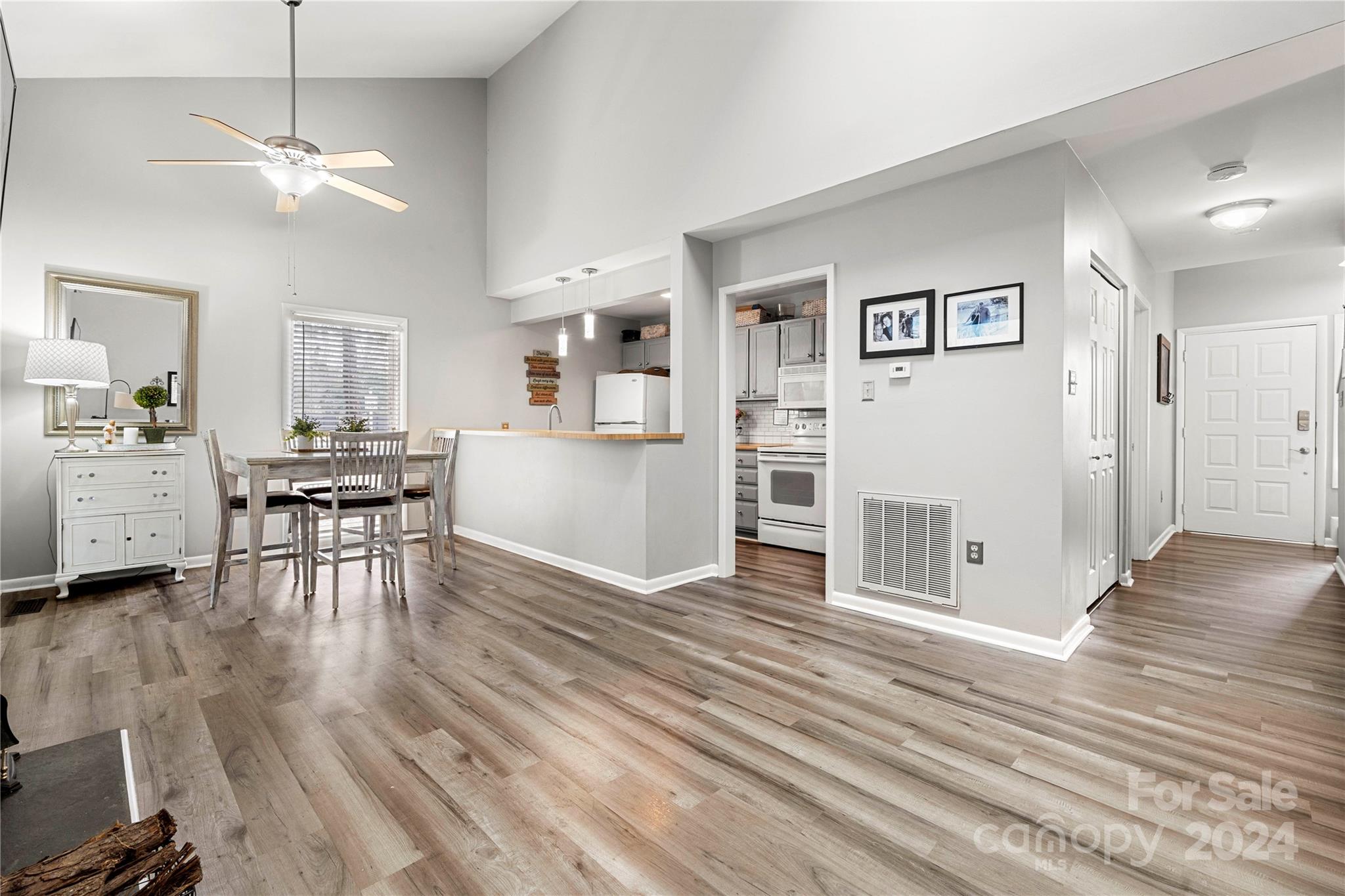 River Hills - Residential