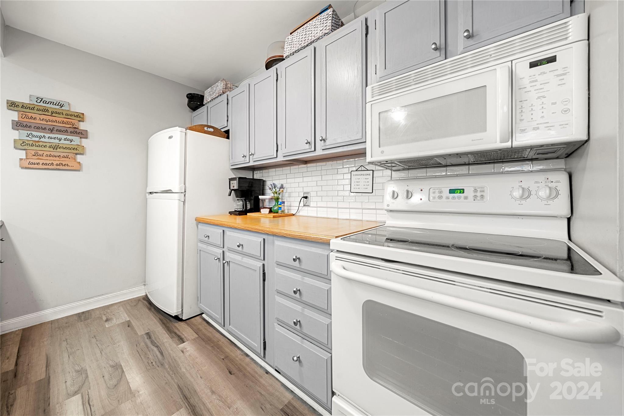 River Hills - Residential