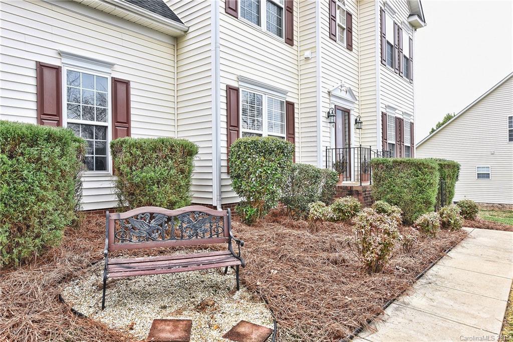 Mt Isle Harbor - Residential