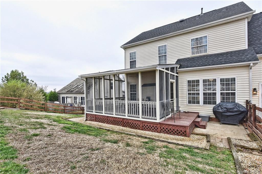 Mt Isle Harbor - Residential