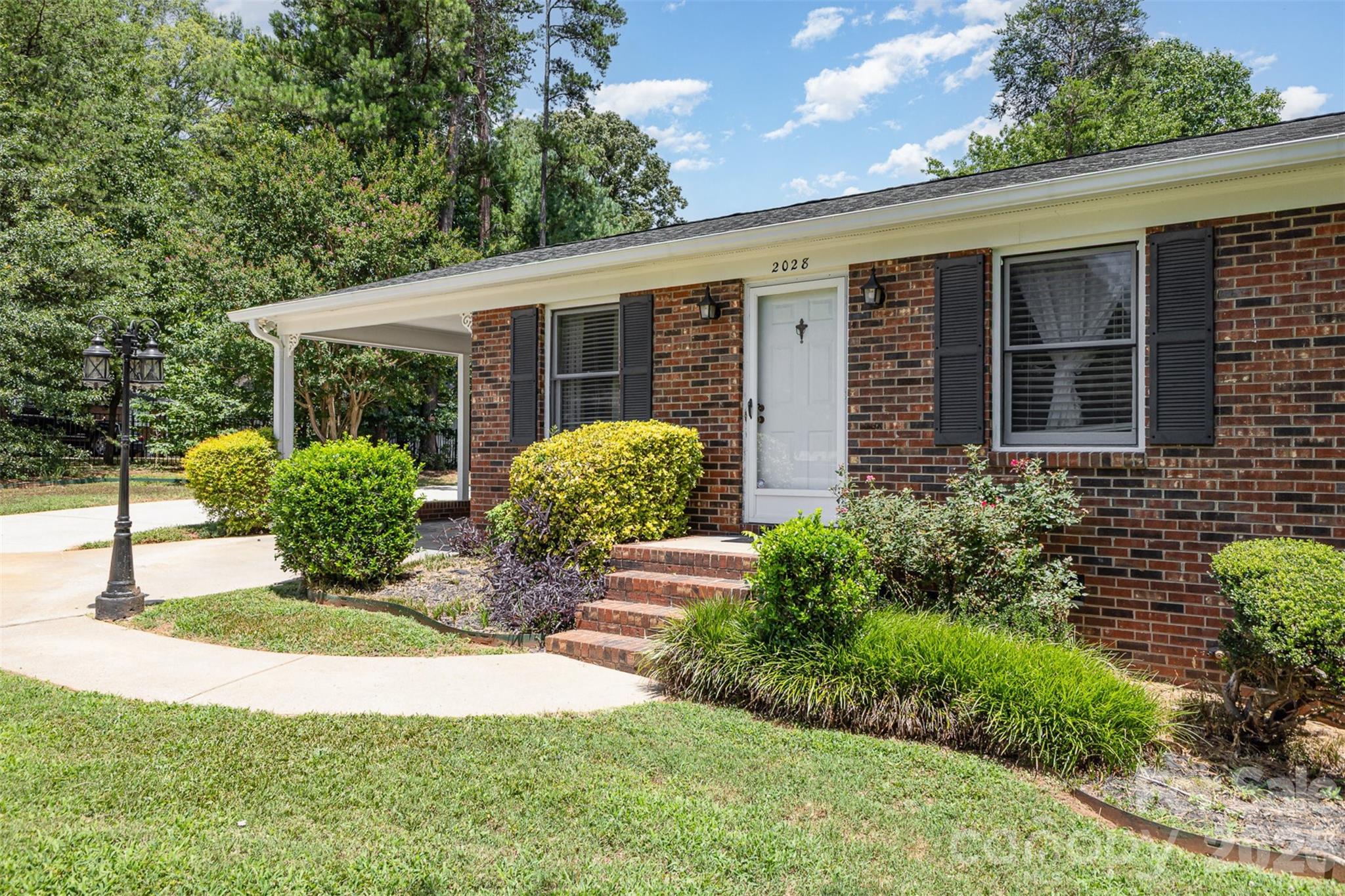 2028 Rock Springs Circle