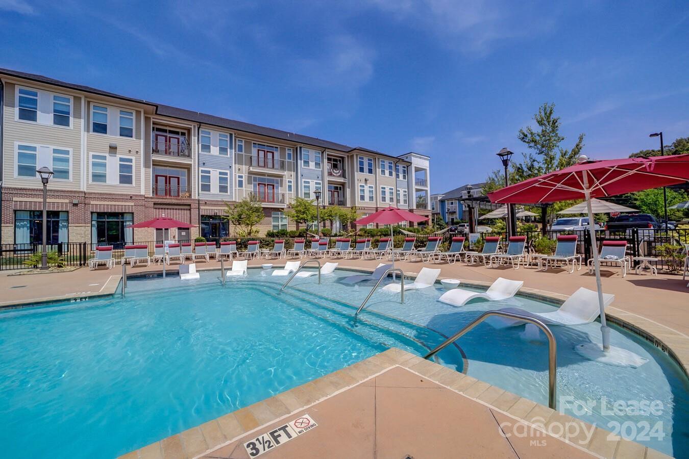 Huntersville, North Carolina 28078, United States, 2 Bedrooms Bedrooms, ,2 BathroomsBathrooms,Residential,Active,62895