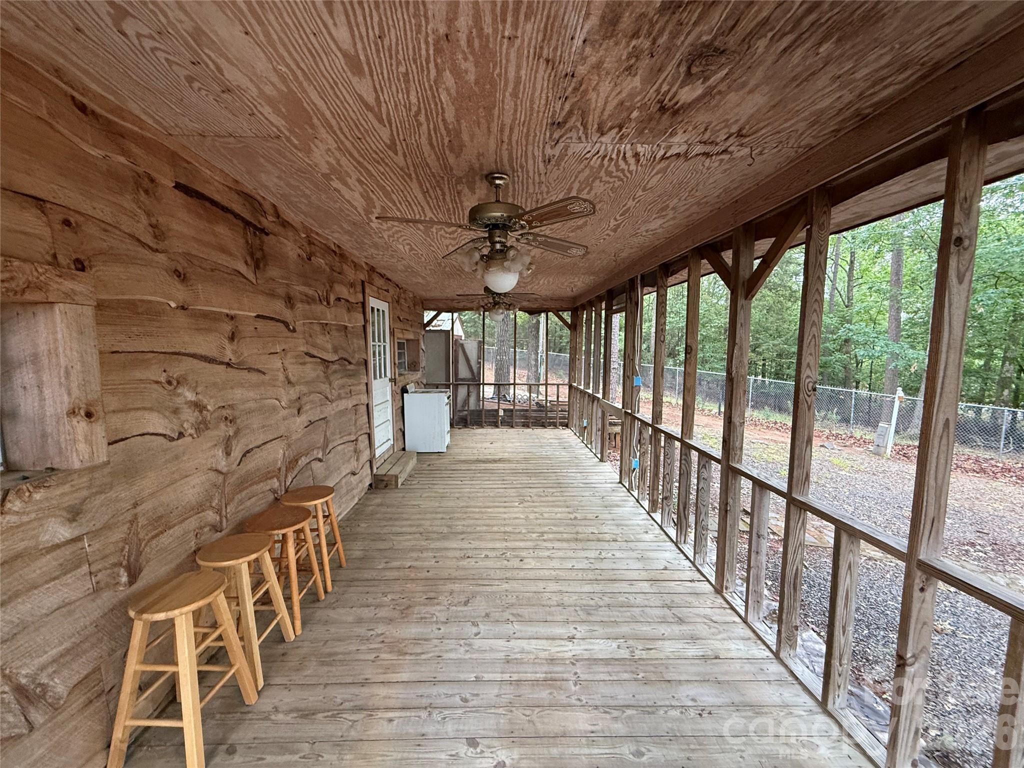 Twin Harbor - Residential