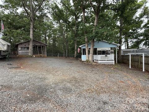 Photo of 107/109 Holly Cove Trail #E100/101, Mount Gilead, NC 27306 (MLS # 4385681)