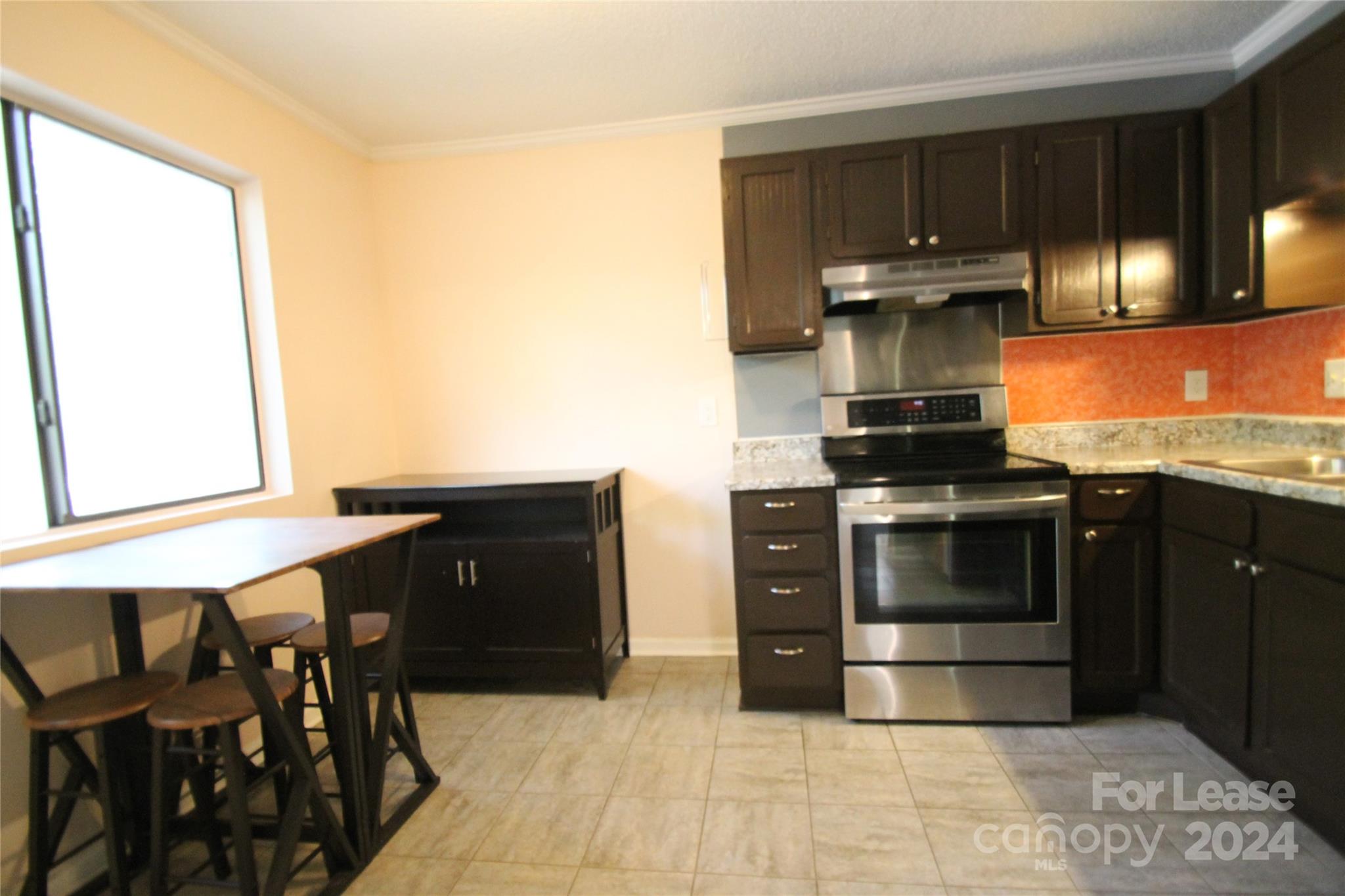 Riverview Villas - Residential Lease