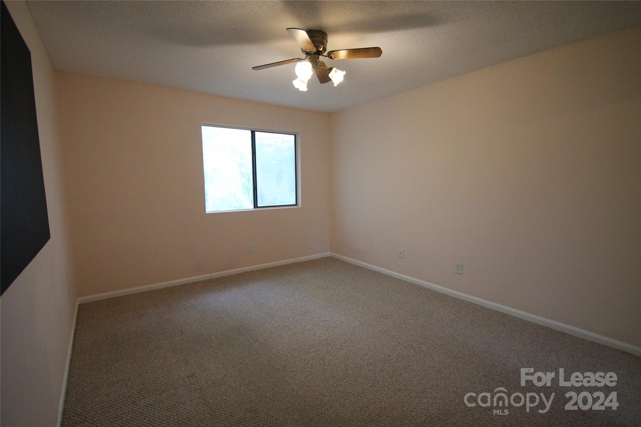 Riverview Villas - Residential Lease