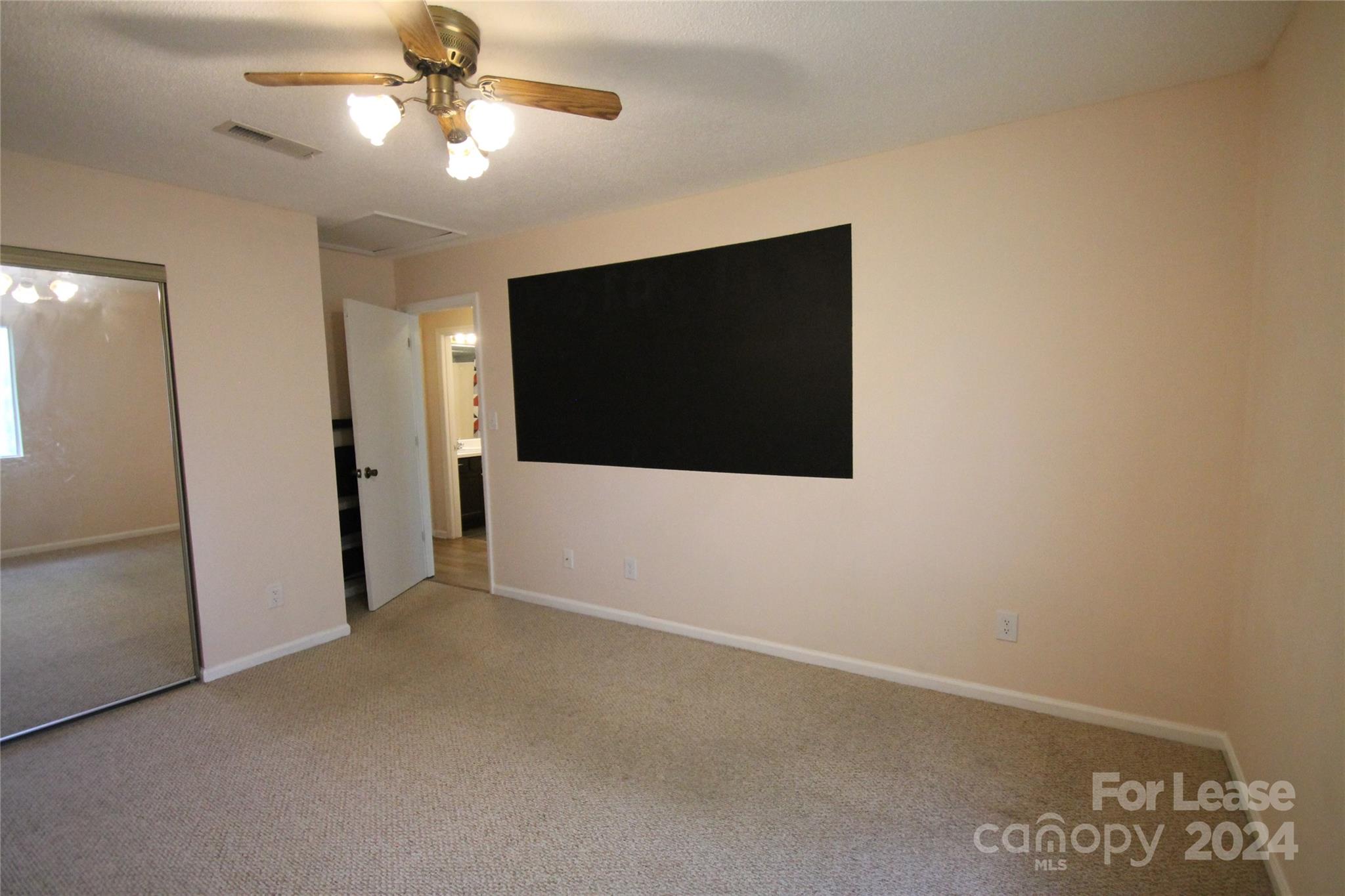 Riverview Villas - Residential Lease